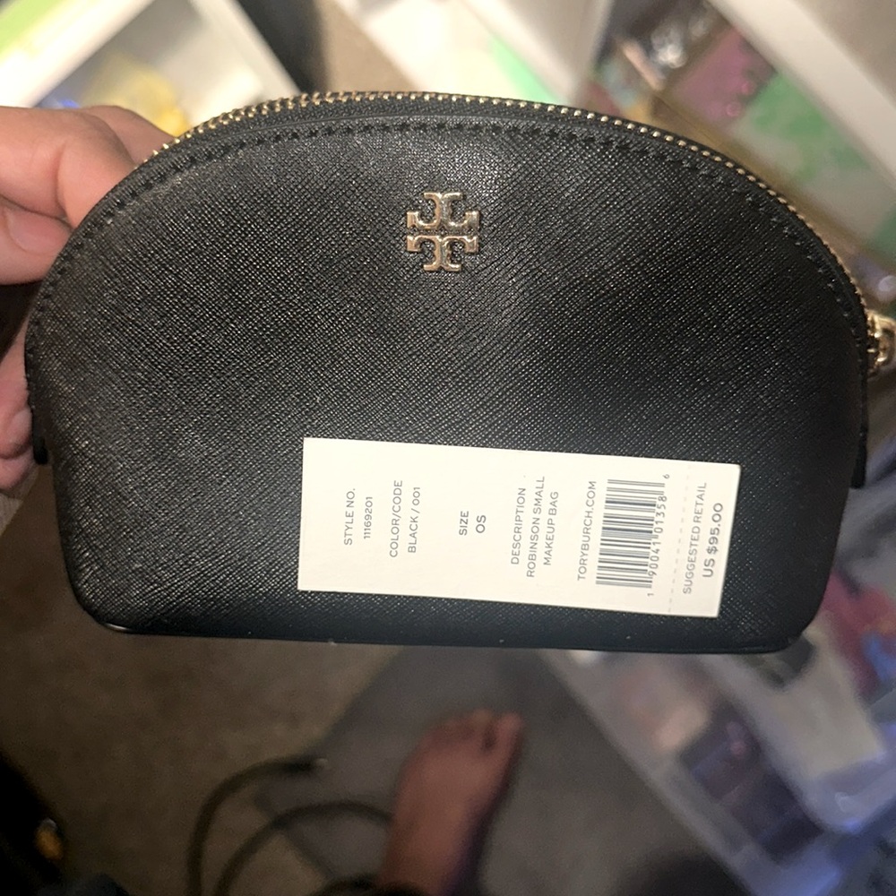 Tory Burch Robinson Small Makeup Bag NWT black